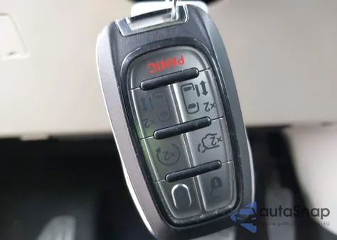 2023 Chrysler Voyager Lx из США, поврежденный, VIN 2C4RC1CG8PR616557